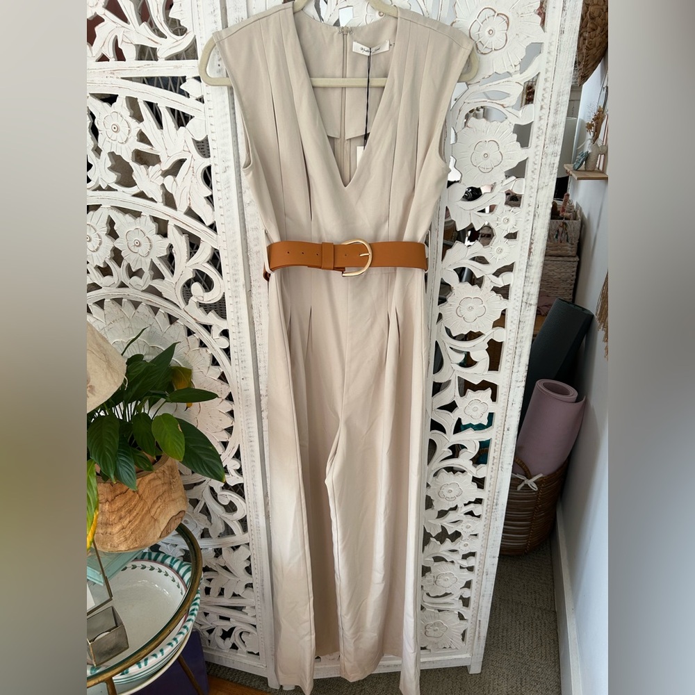 Sleeveless wide leg Jumpsuit with Brown Belt